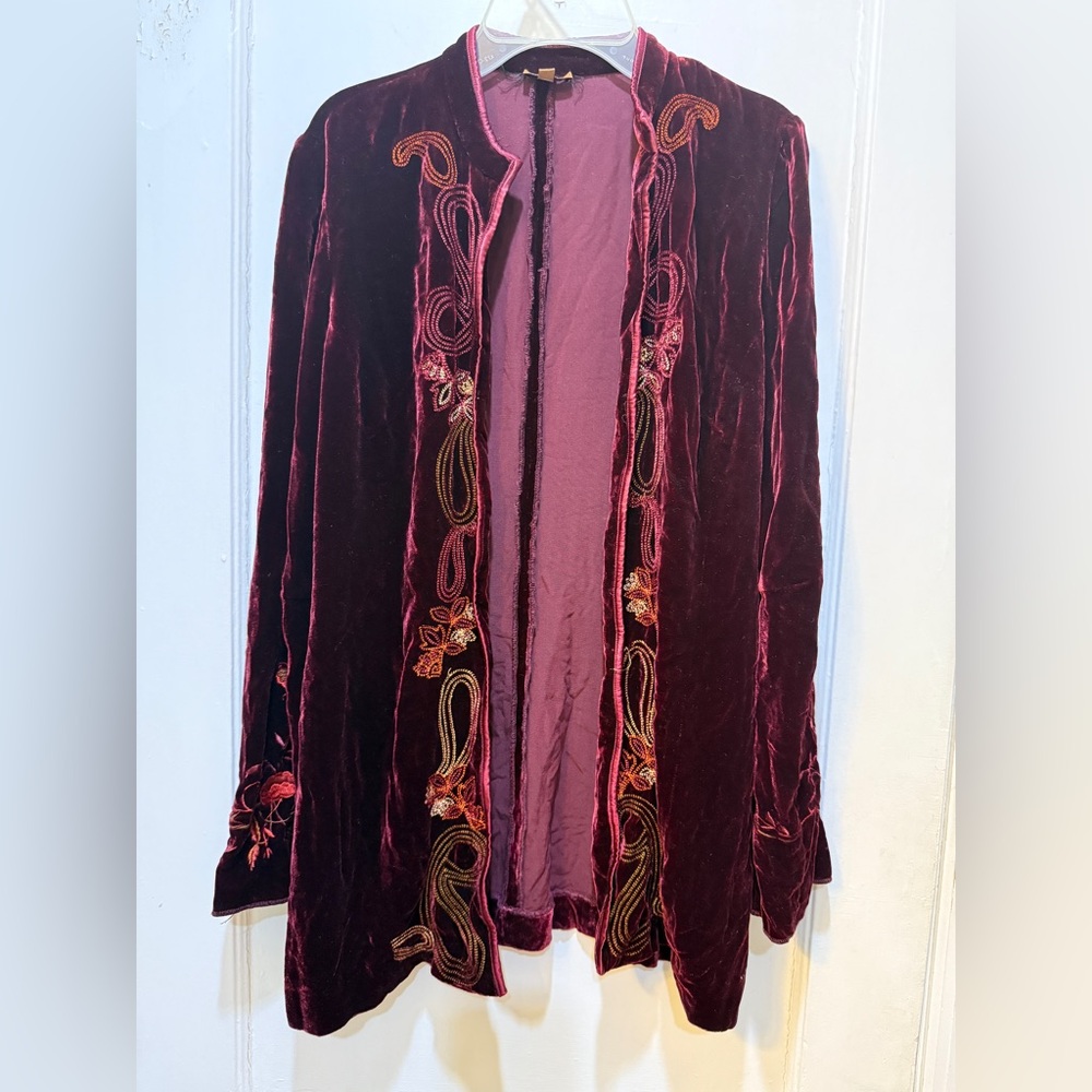 Arden b Mandarin collared Velvet Embroidered Jacket in Rich Burgundy